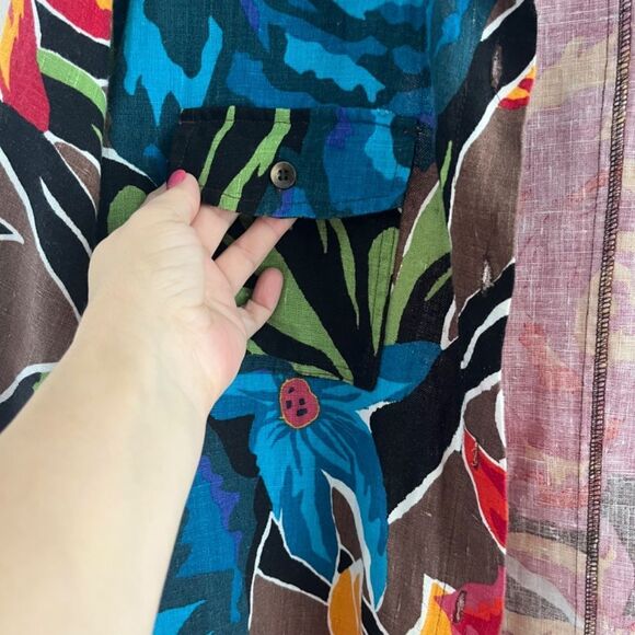 Chico’s Woman Blouse/Tunic Large button down Linen  3/4 sleeves Tropical print - Picture 3 of 17